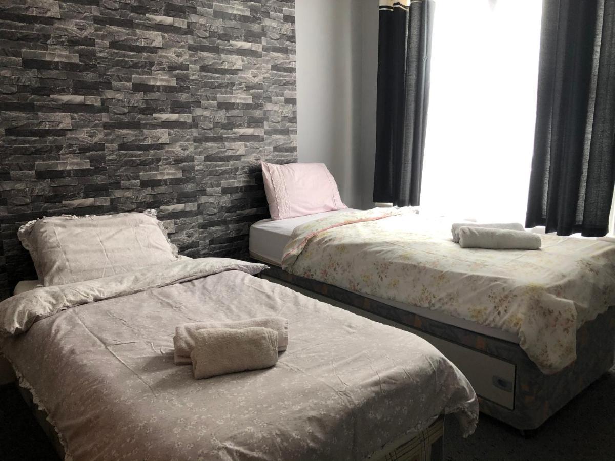 Bright Apartments ปีเตอร์โบโรห์ ภายนอก รูปภาพ